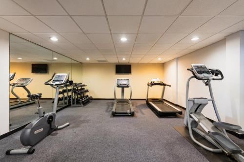 holiday inn south plainfield piscataway by ihg
