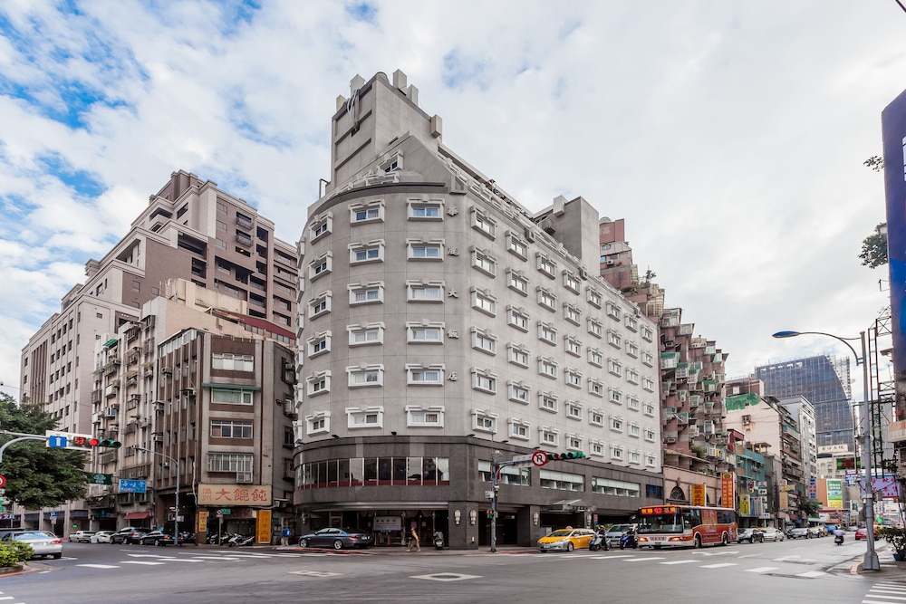 ferrary hotel