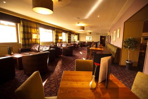 angus hotel