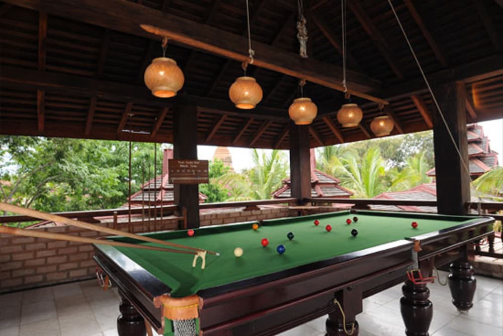thazin garden hotel