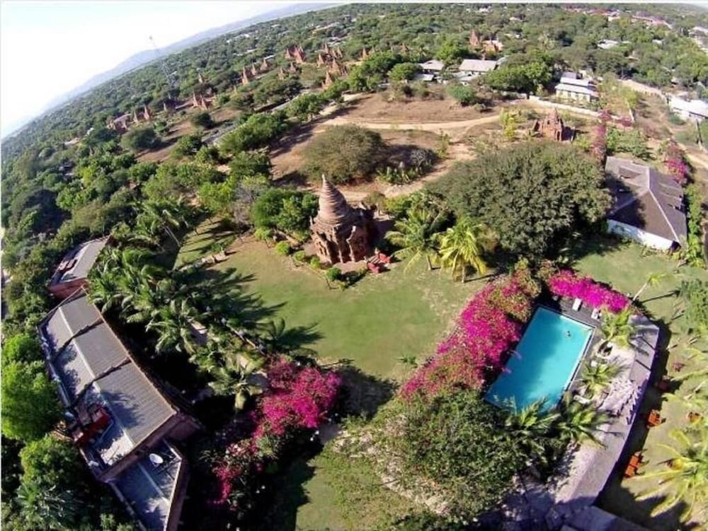 thazin garden hotel
