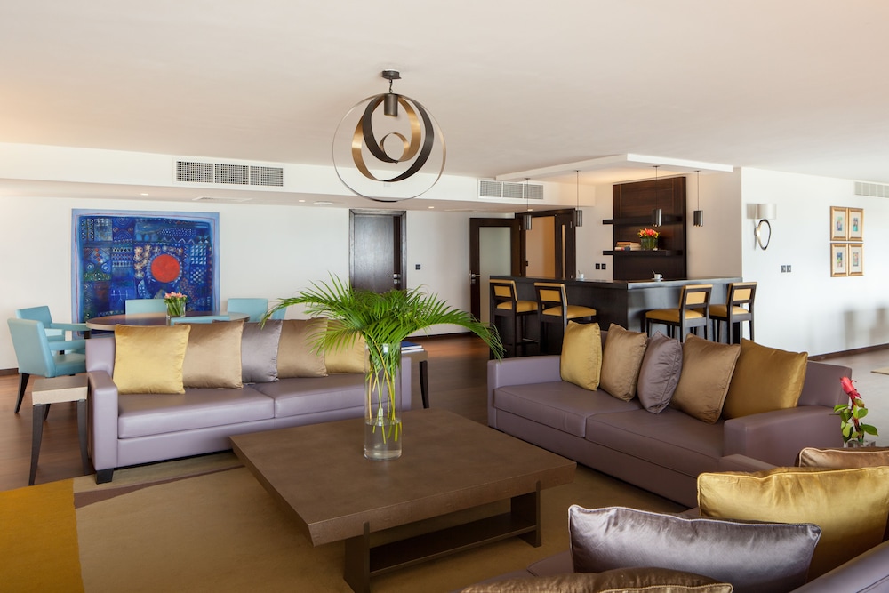 eko hotels suites