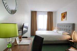 Hotel Le Beffroi,Coulombs>>Chartres,3 star