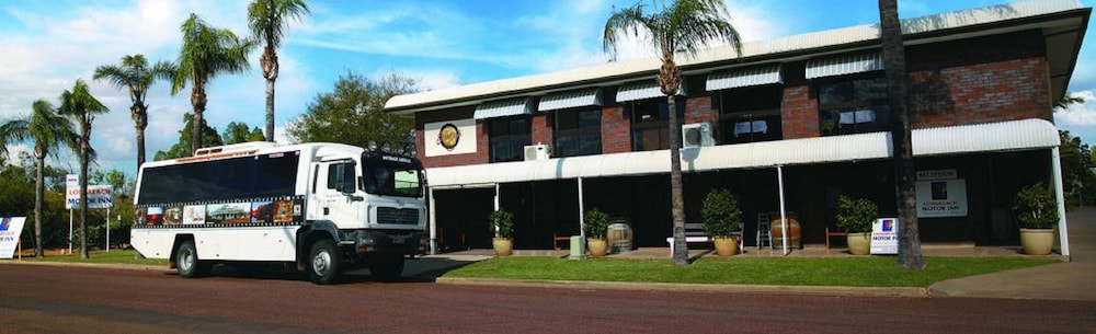 longreach motor inn