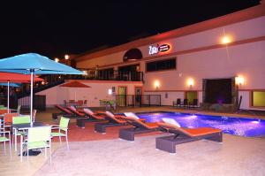 lux hotel and spa trademark collection by wyndham