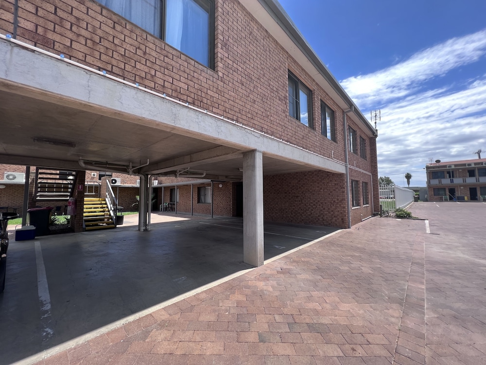 spa village travel inn