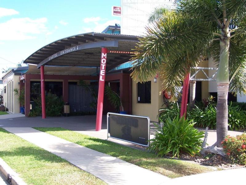 Ayr Travellers Motel,Townsville>>Ayr,4 star