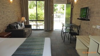 Tower Court Motel - Adults Only Haven,Fraser Coast>>Bunya Creek,4 star