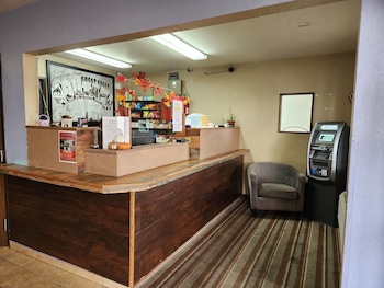 Grizzly Inn,Cascade County>>Cascade,3 star
