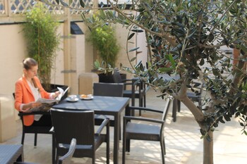 Andover House Hotel & Restaurant - Adults Only,Norfolk>>Great Yarmouth,3 star