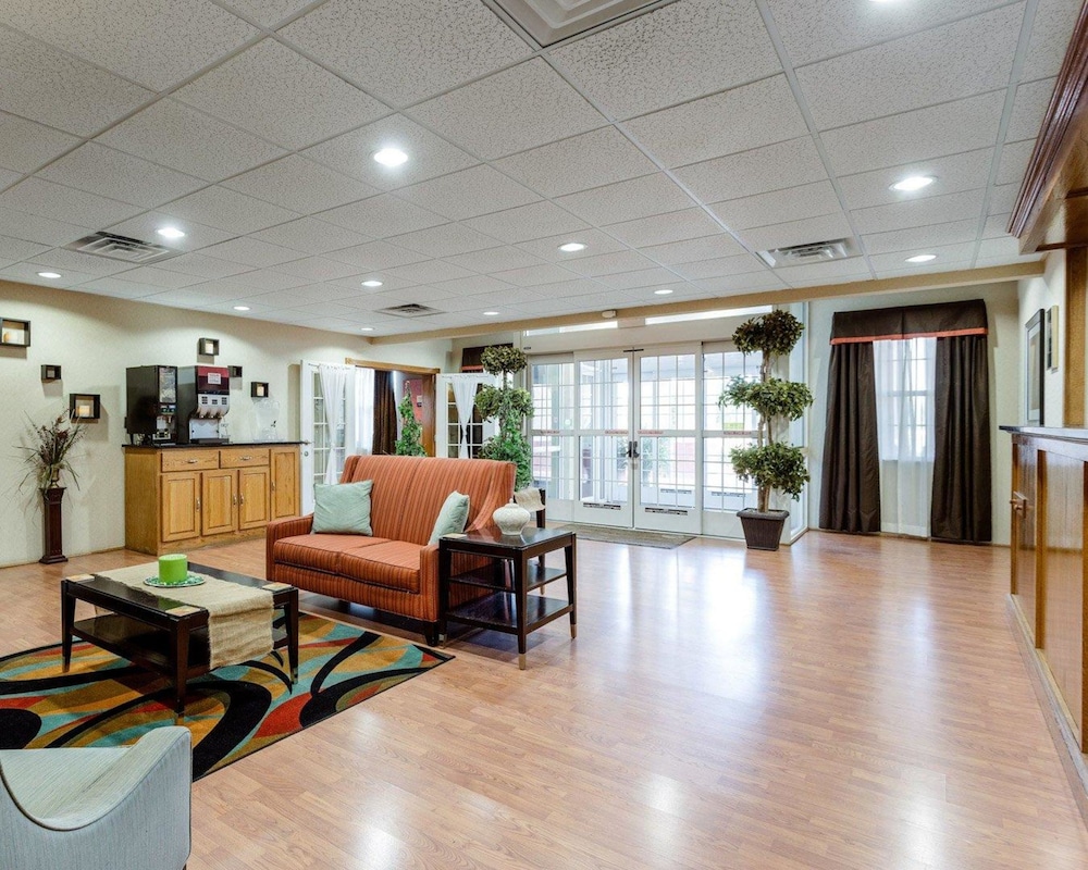 comfort inn and suites grenada