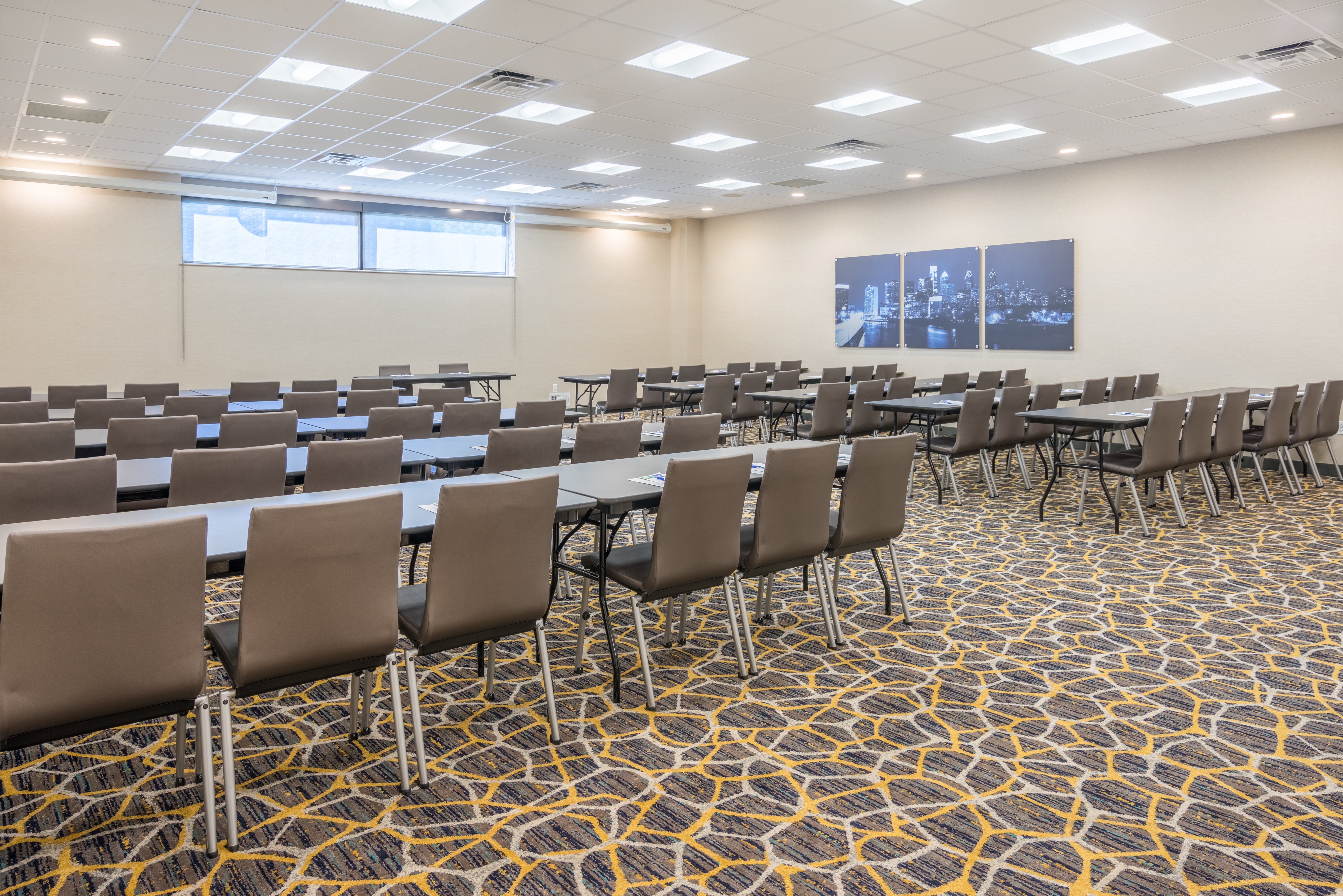 holiday inn express philadelphia midtown by ihg
