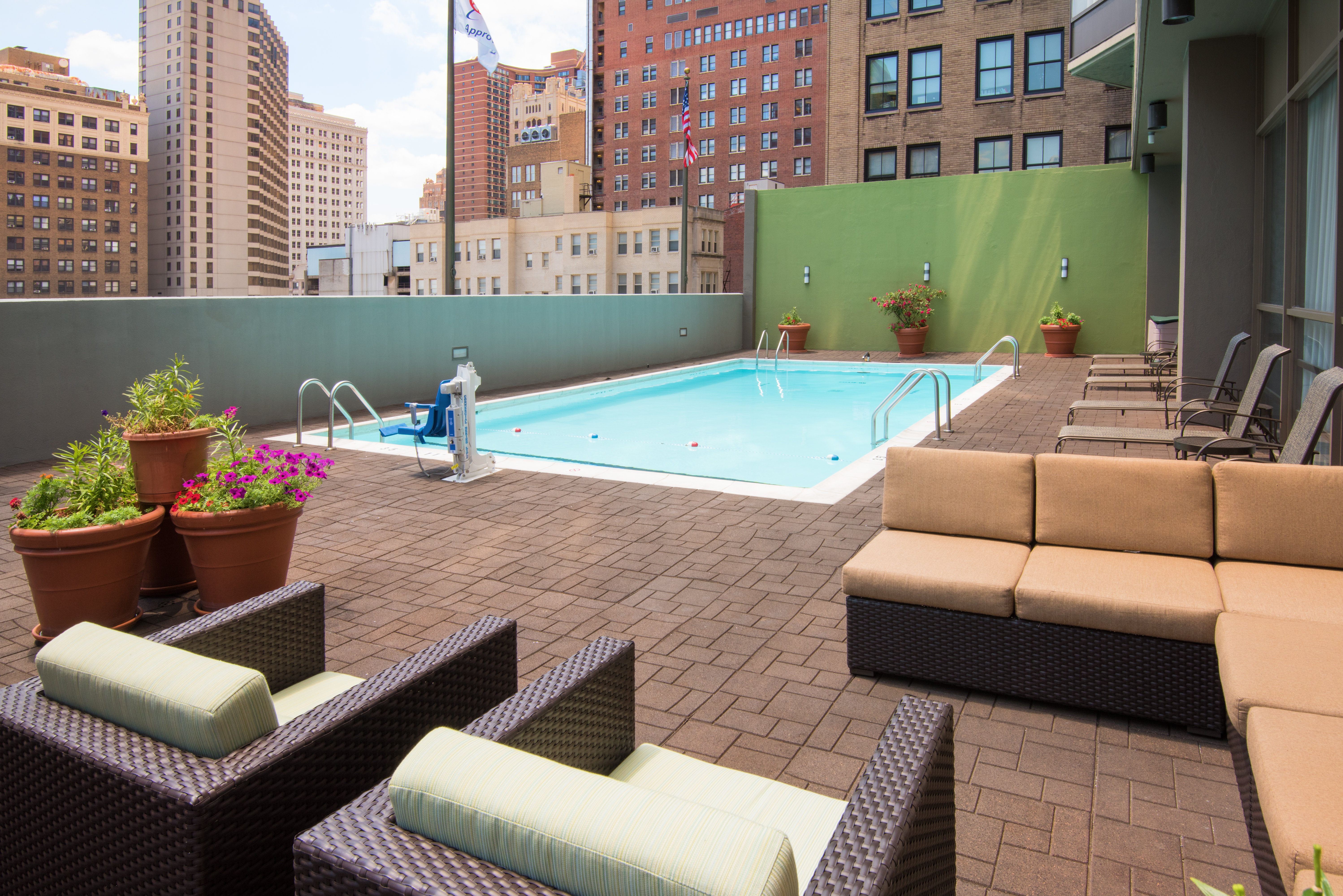 holiday inn express philadelphia midtown by ihg