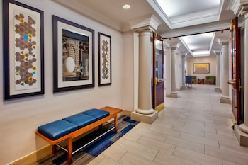 Holiday Inn Express Philadelphia-Midtown By Ihg,Philadelphia>>Center City,3 star