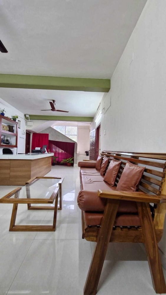 akshay beach resort