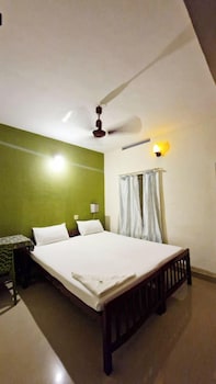 akshay beach resort