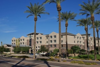 homewood suites by hilton phoenix airport south
