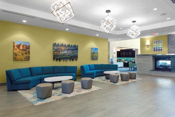 homewood suites by hilton phoenix airport south