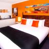 crescent motel