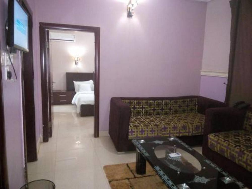 utopia suites and apartment