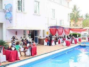 utopia suites and apartment