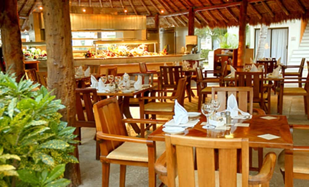 laguna suites golf and spa