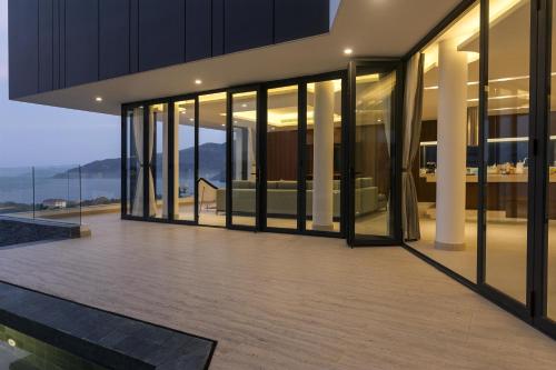 acqua villa managed by alternaty