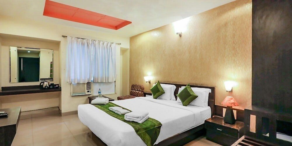hotel paradise