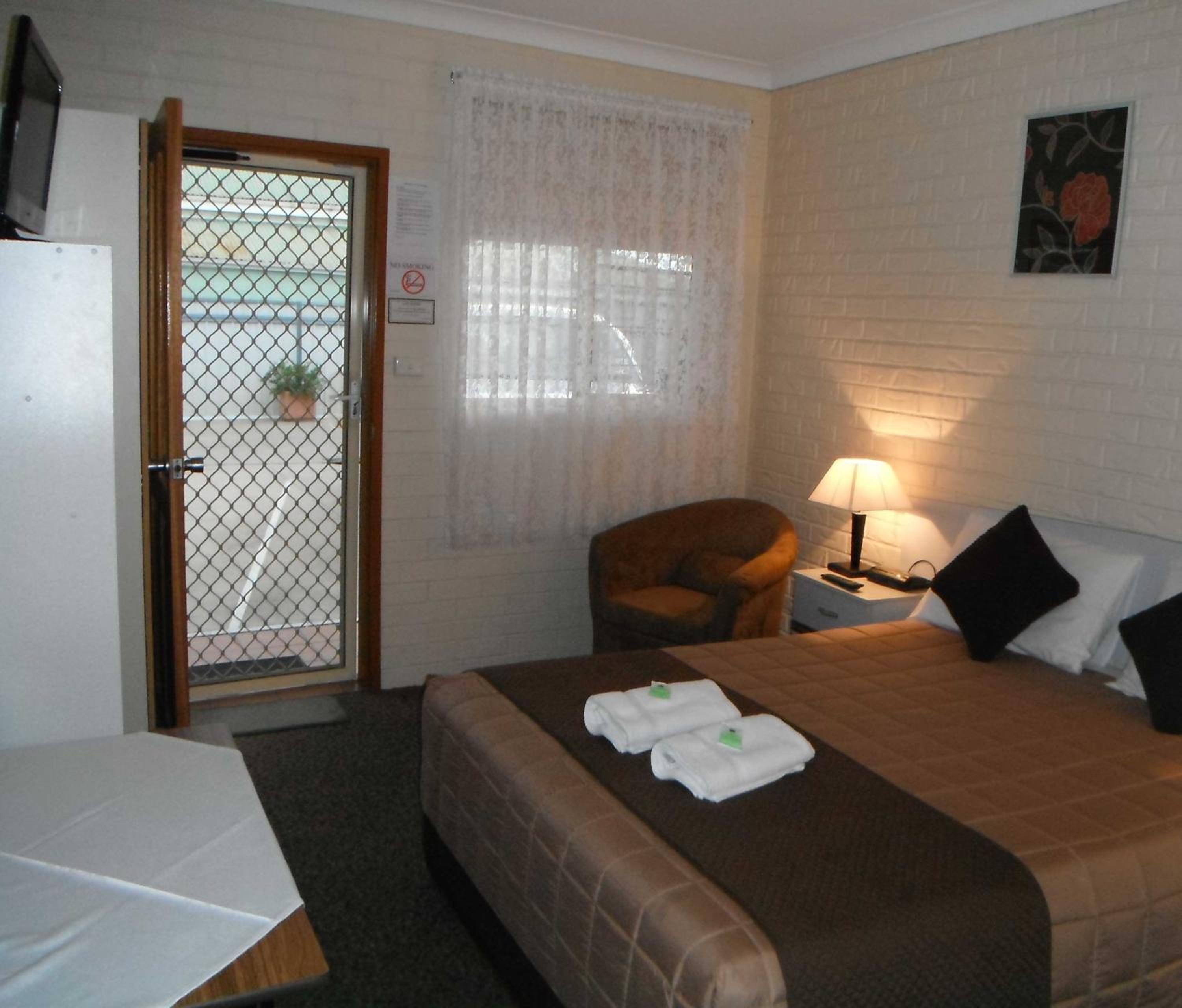 bondi motel