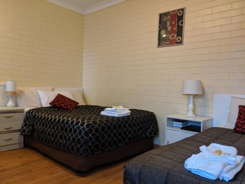 bondi motel