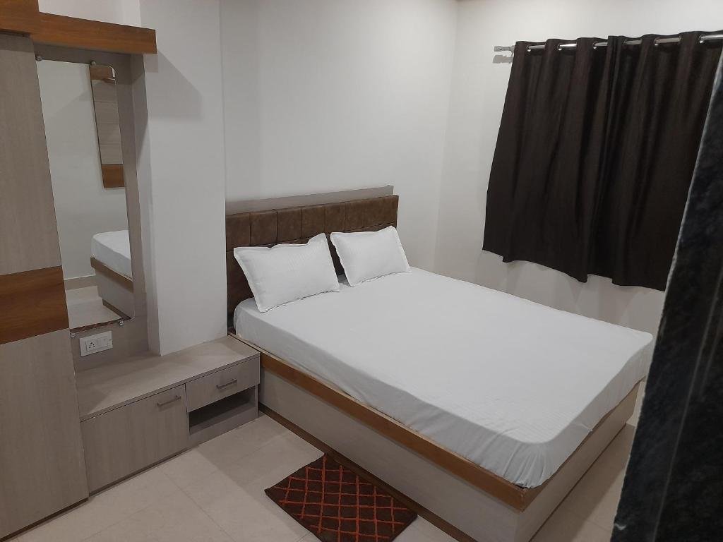 rudraksha guest house