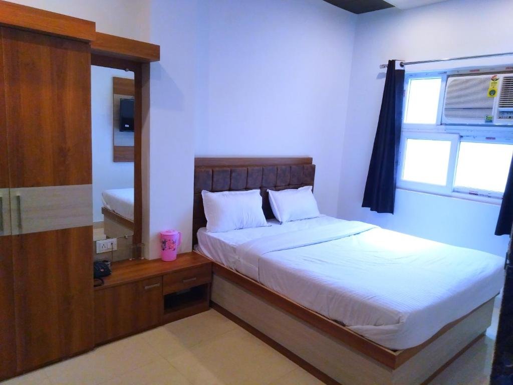 rudraksha guest house