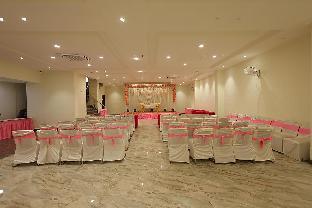 the grand tree hotel