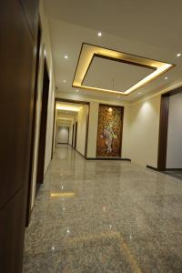 the grand tree hotel