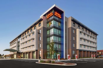 hampton inn and suites san mateo san francisco airport