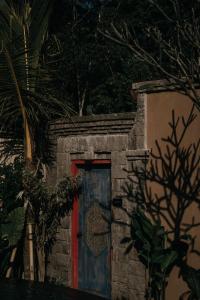 the compass rose ubud