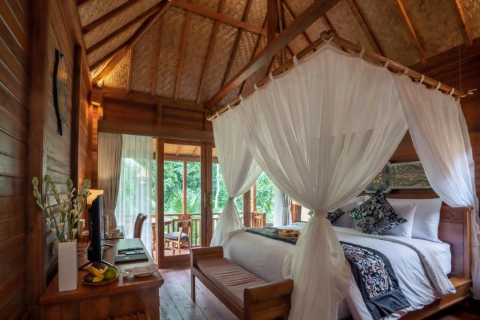 the compass rose ubud