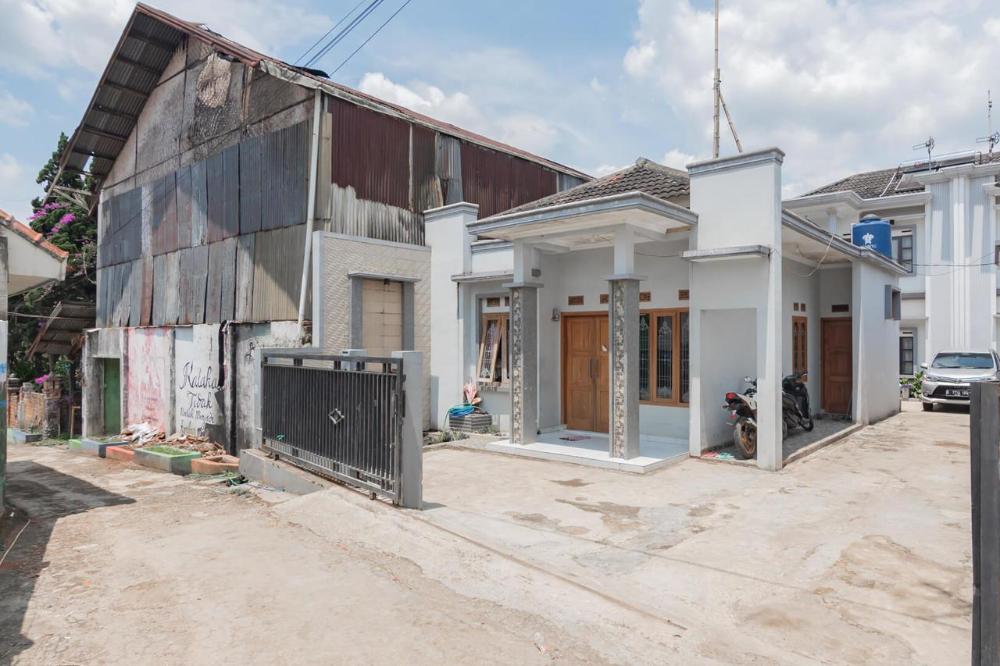 small homestay syariah sikembar ciwidey