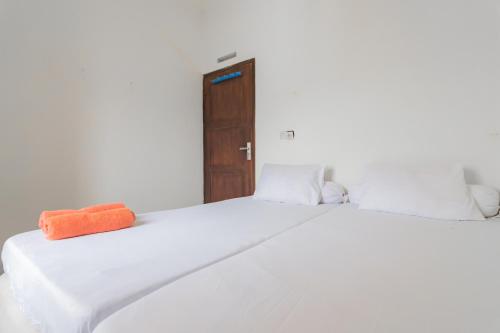 small homestay syariah sikembar ciwidey