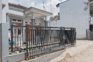 small homestay syariah sikembar ciwidey