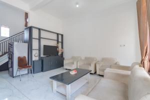 small homestay syariah sikembar ciwidey