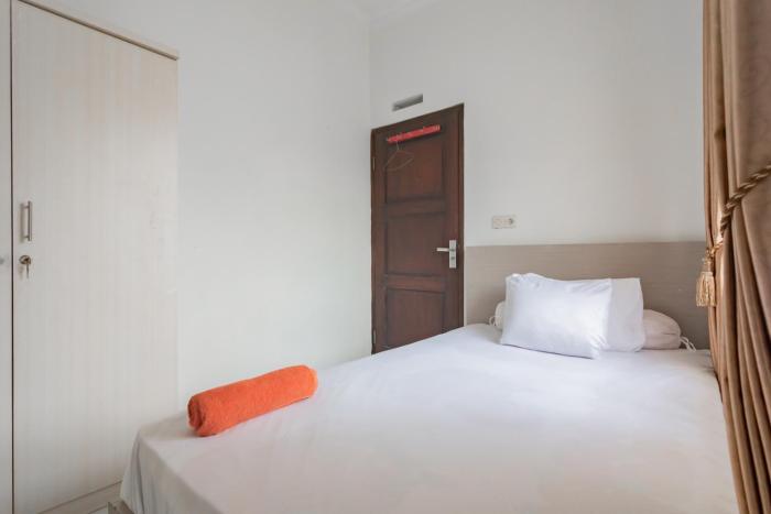 small homestay syariah sikembar ciwidey