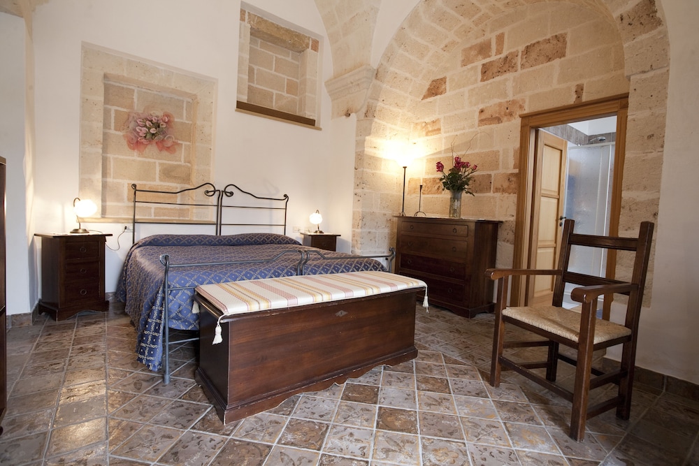 masseria bosco and masseria strazzati