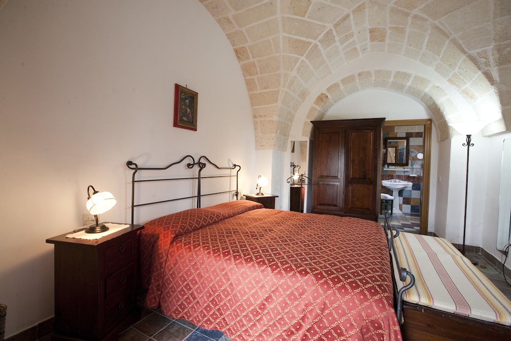 masseria bosco and masseria strazzati
