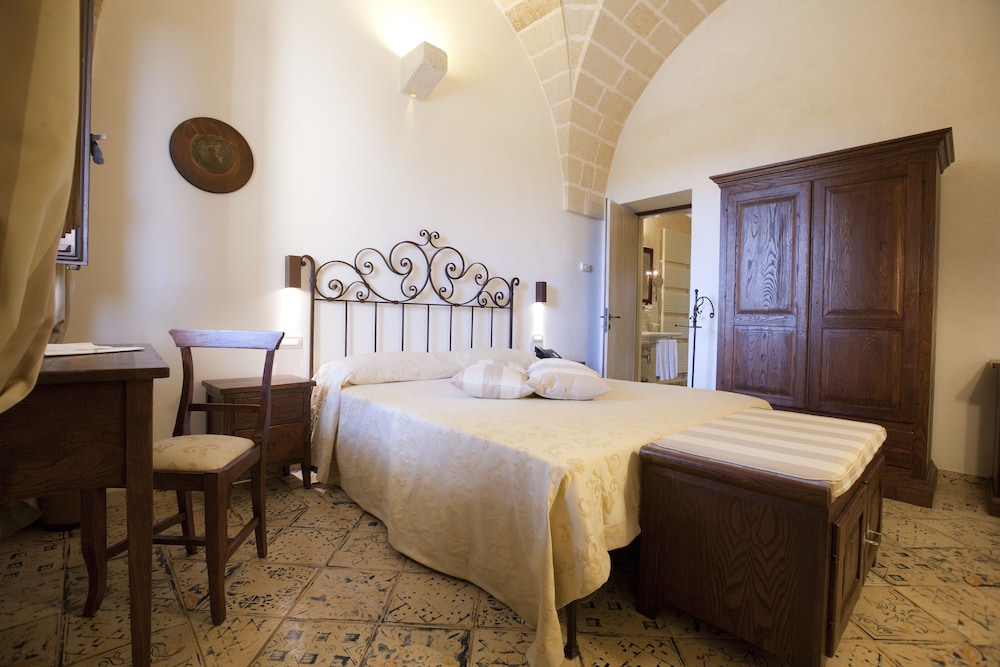 masseria bosco and masseria strazzati