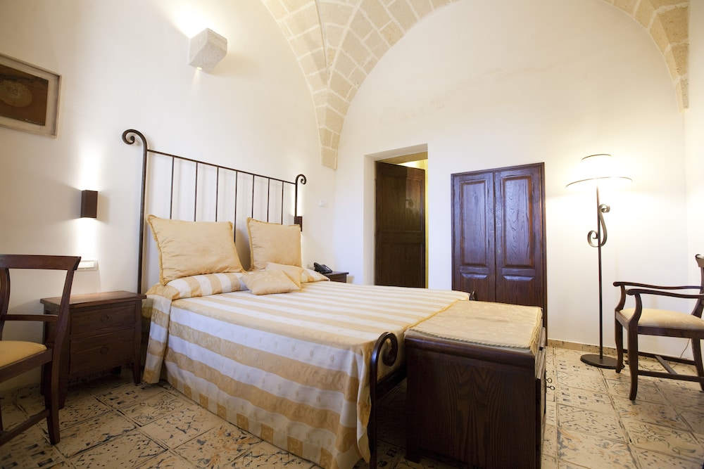 masseria bosco and masseria strazzati
