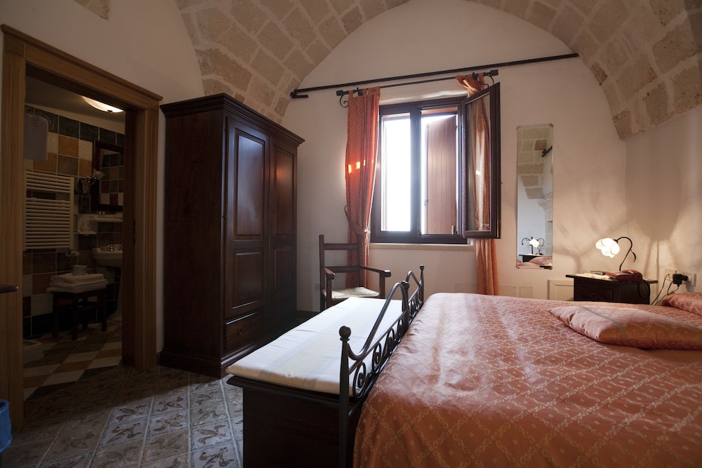 masseria bosco and masseria strazzati