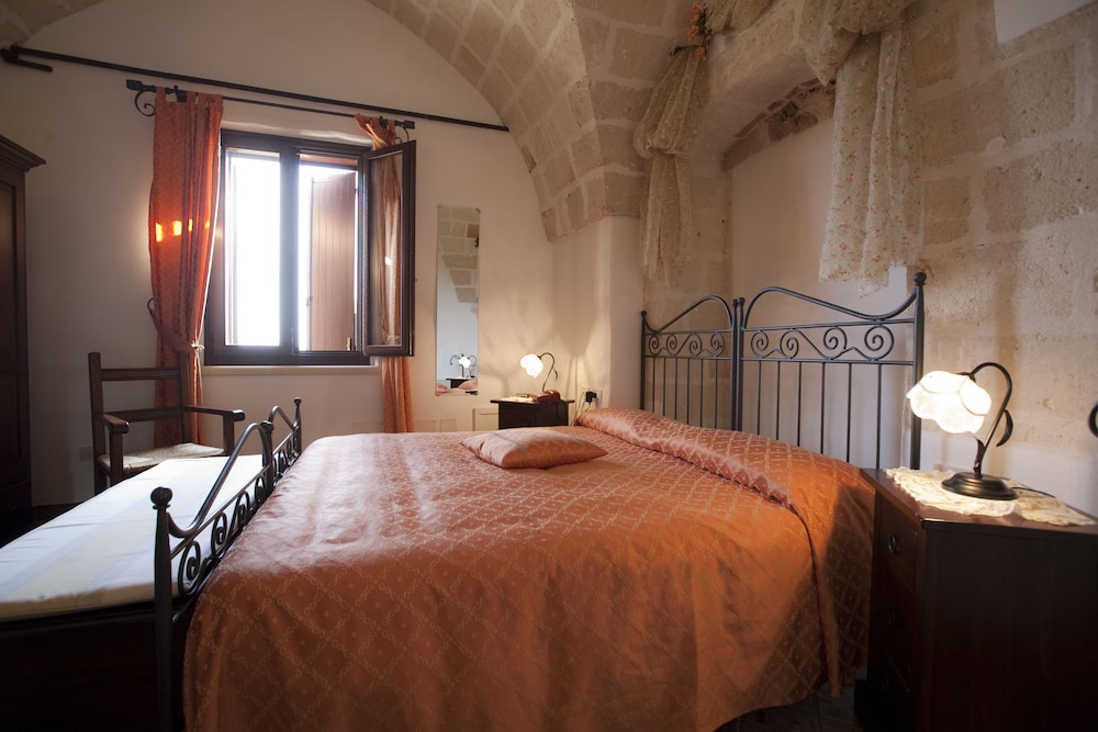masseria bosco and masseria strazzati
