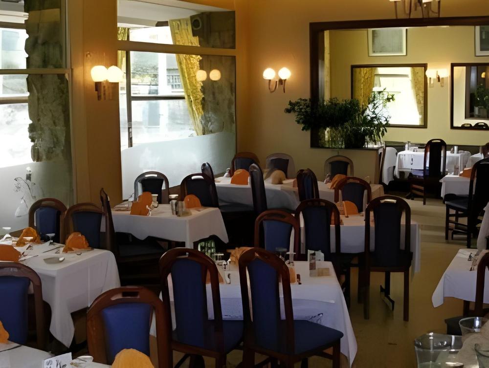 hotel restaurant le hussard