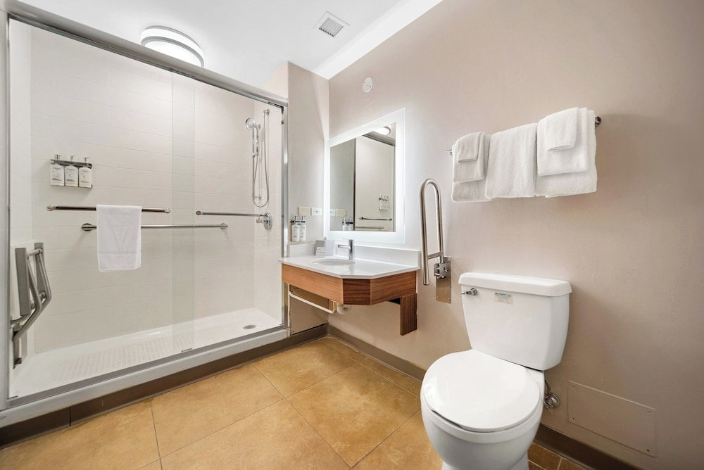 holiday inn express trincity by ihg